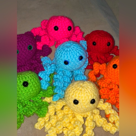 (ALL 7!) Crochet Jellyfish 🪼 - Picture 3 of 13